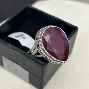 NATURAL RUBY RING